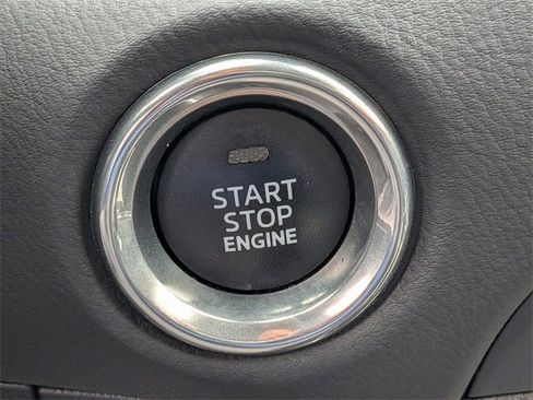 Used 2021 MAZDA CX-5 Carbon Edition image 32