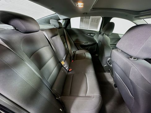 Used 2024 Chevrolet Malibu LT image 11