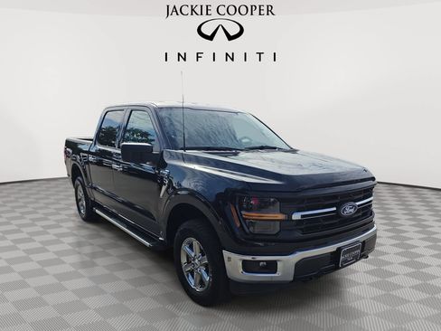 Used 2025 Ford F150 XLT w/ Equipment Group 301A Standard AWD/4WD image 3