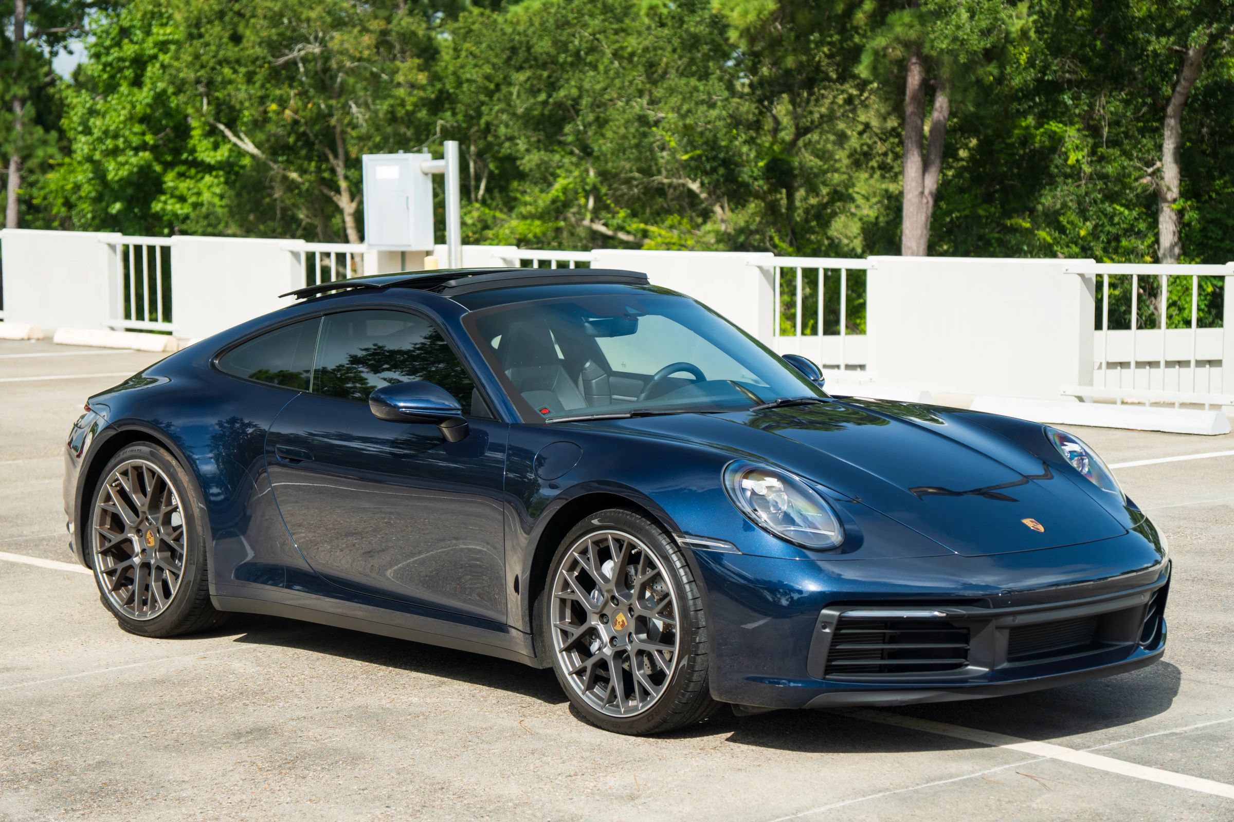 Used 2020 Porsche 911 Carrera RWD image 15
