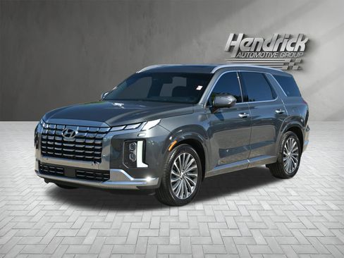 Used 2023 Hyundai Palisade Calligraphy FWD image 5