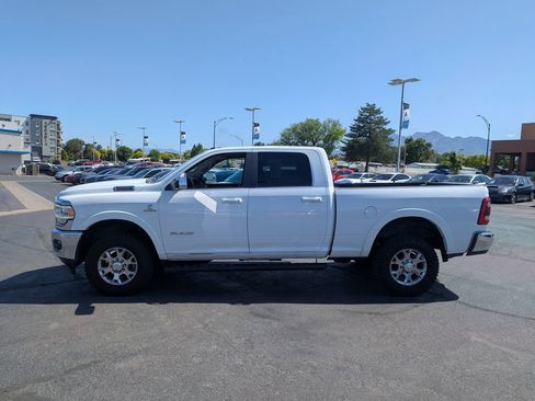 Used 2022 RAM 2500 Laramie AWD/4WD image 9