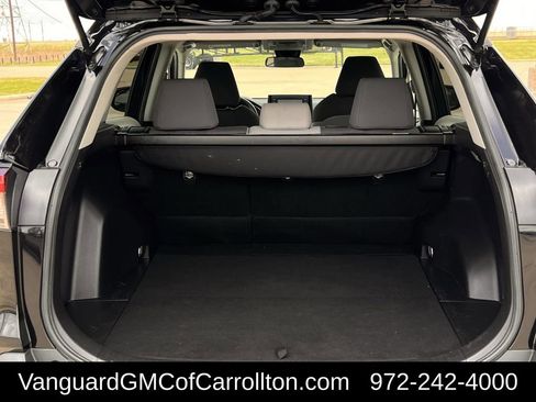 Used 2020 Toyota RAV4 XLE FWD image 29