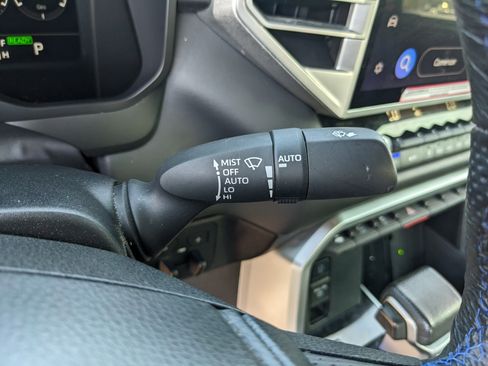 Used 2024 Toyota Tundra Platinum image 37