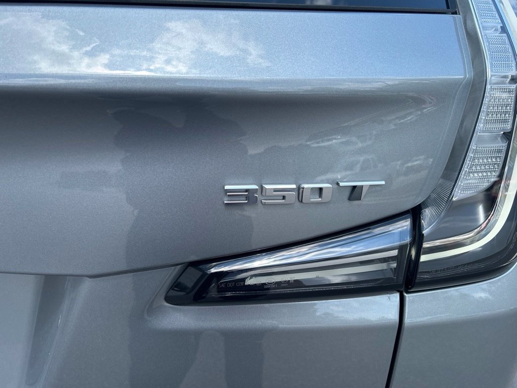 Used 2024 Cadillac XT4 Sport FWD image 11