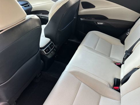 Used 2023 Lexus RX 350 Premium w/ Accessory Package (Z1) FWD image 13