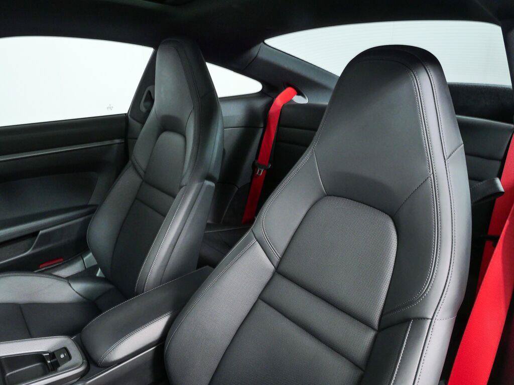 Certified 2023 Porsche 911 Carrera S RWD image 5