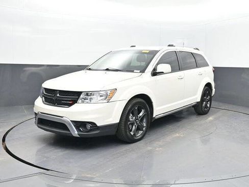 Used 2018 Dodge Journey Crossroad image 1