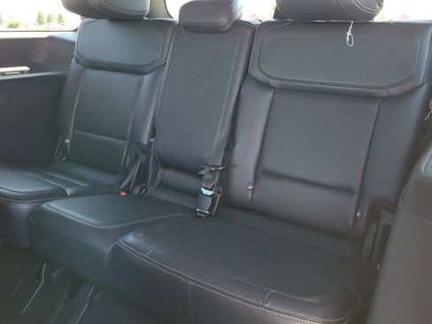 Certified 2025 Ford Expedition Platinum w/ Stealth Appearance Package AWD/4WD image 9