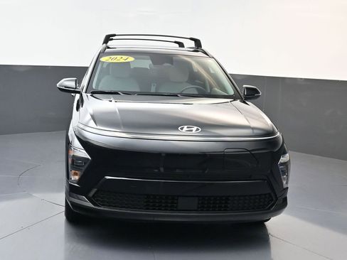 Certified 2024 Hyundai Kona SEL FWD image 9