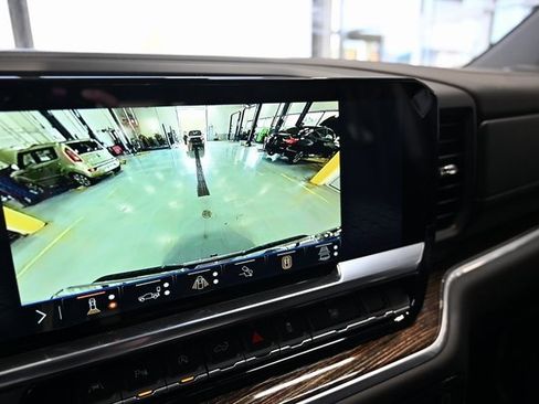 New 2026 GMC Sierra 1500 SLE w/ Preferred Package image 19