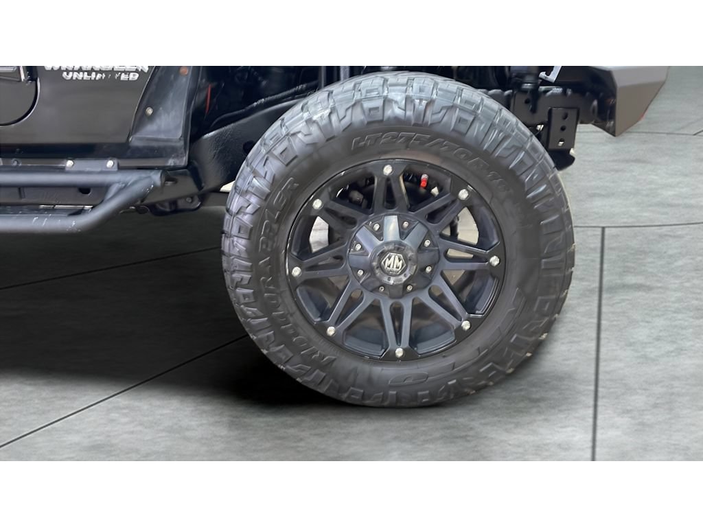 Used 2008 Jeep Wrangler Unlimited Sahara w/ Dual Top Group AWD/4WD image 18