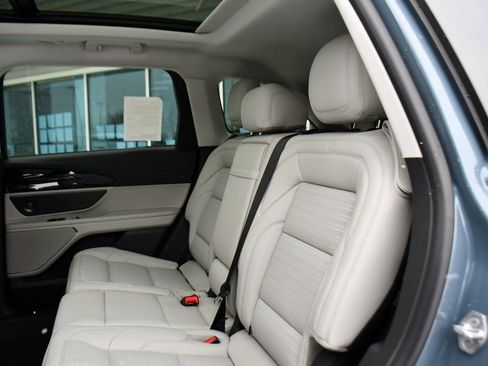 New 2026 Lincoln Nautilus Reserve image 20