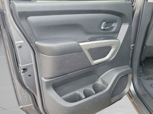 Certified 2023 Nissan Titan SV image 12