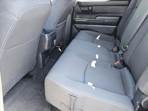 Certified 2025 Toyota Tacoma SR5 AWD/4WD image 24