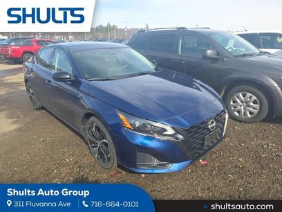 Used 2023 Nissan Altima 2.5 SR w/ SR Premium Package