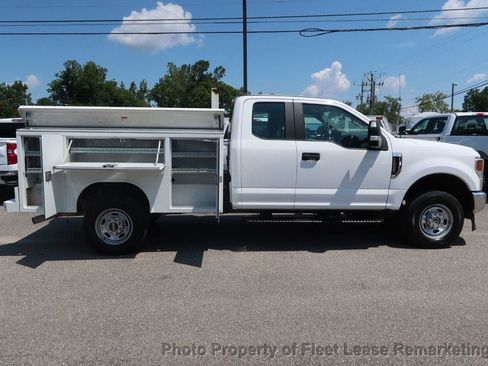 Used 2020 Ford F250 XL w/ Power Equipment Group AWD/4WD image 20