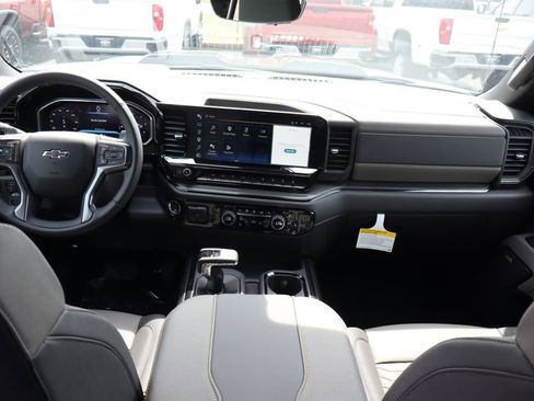 Used 2026 Chevrolet Silverado 1500 ZR2 AWD/4WD image 19