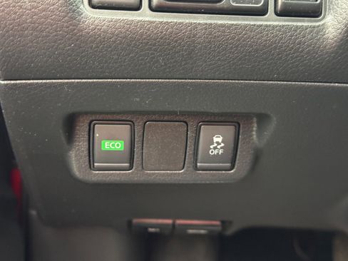 Used 2019 Nissan Sentra SV image 18