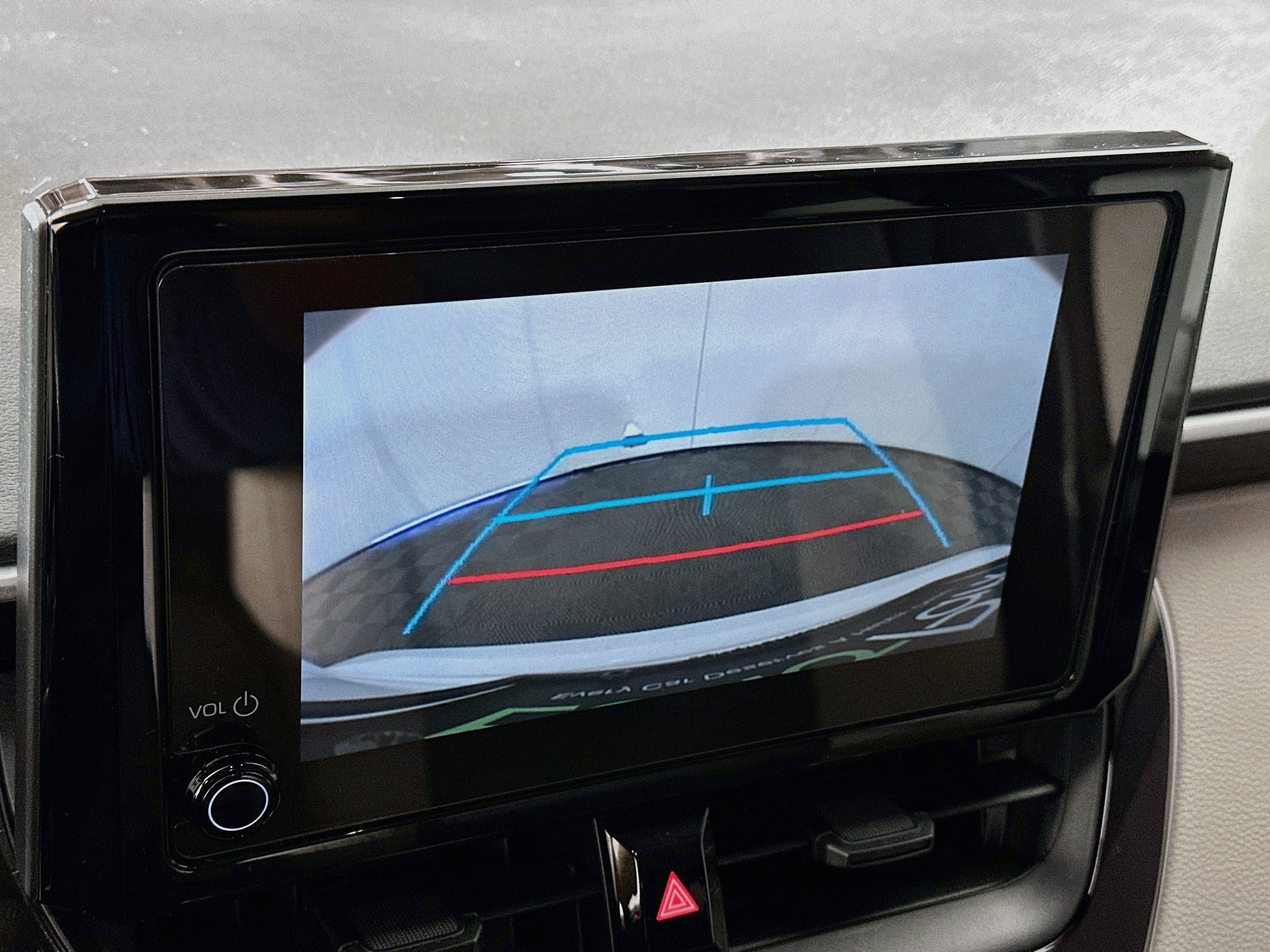 Used 2025 Toyota Corolla LE FWD image 21