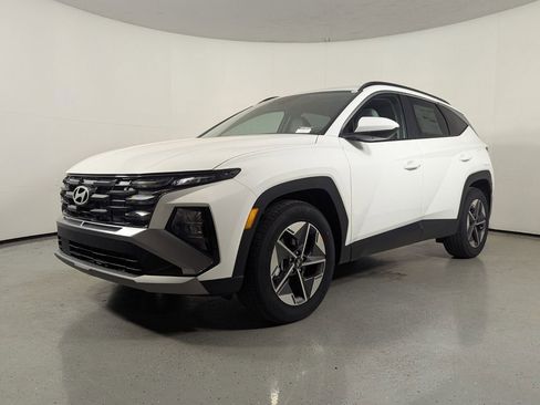 New 2026 Hyundai Tucson SEL FWD image 3