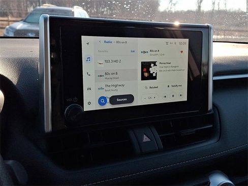 Used 2023 Toyota RAV4 LE image 17