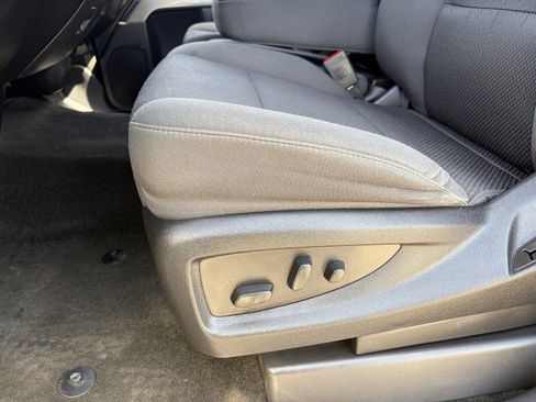 Used 2018 Chevrolet Silverado 1500 LT w/ All Star Edition RWD image 22