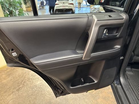 Used 2024 Toyota 4Runner SR5 image 23