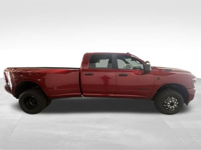 New 2027 RAM 3500 Big Horn AWD/4WD image 5