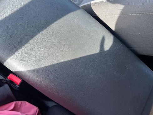 Used 2024 Chevrolet Equinox LT image 25