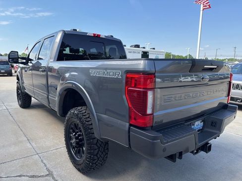 Used 2022 Ford F350 Lariat w/ Tremor Off-Road Package AWD/4WD image 6