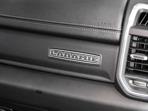 Used 2023 RAM 1500 Laramie AWD/4WD image 38