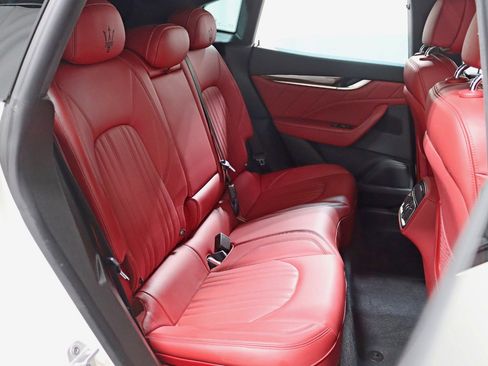 Used 2022 Maserati Levante GT image 29