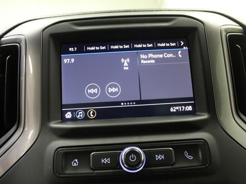 Used 2022 GMC Sierra 1500 Pro w/ Sierra Value Package image 11