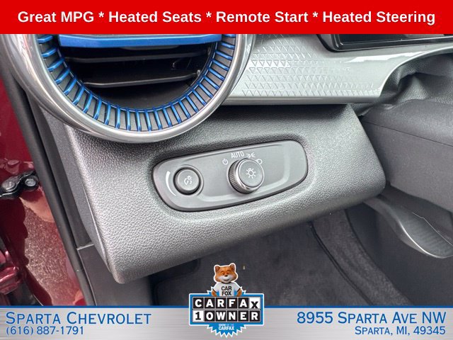 Used 2025 Chevrolet Trax LT w/ Driver Confidence Package FWD image 16
