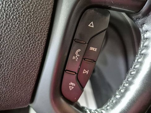 Used 2017 Buick Enclave Leather image 24