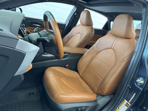 Certified 2020 Toyota Avalon Limited image 15