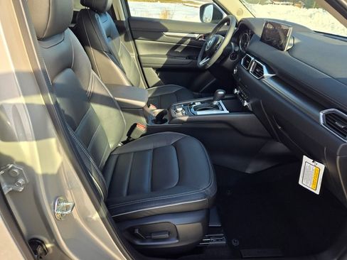 New 2025 MAZDA CX-5 AWD 2.5 S image 4