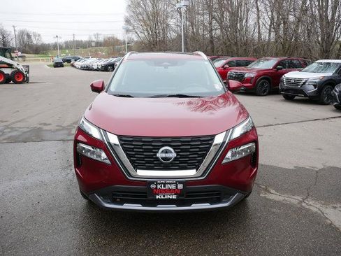 Certified 2023 Nissan Rogue SL w/ SL Premium Package image 8