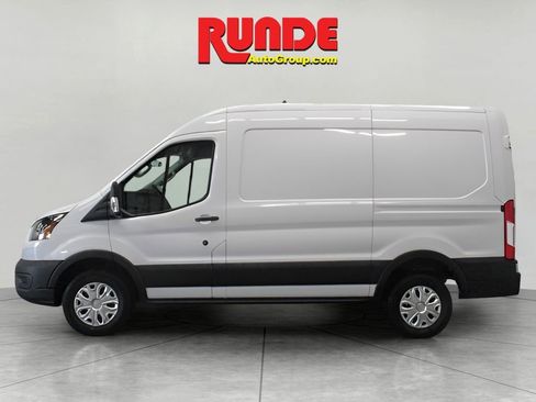 Used 2023 Ford E-Transit Medium Roof image 4
