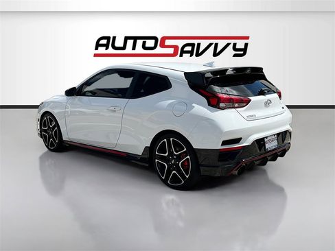 Used 2021 Hyundai Veloster N image 5