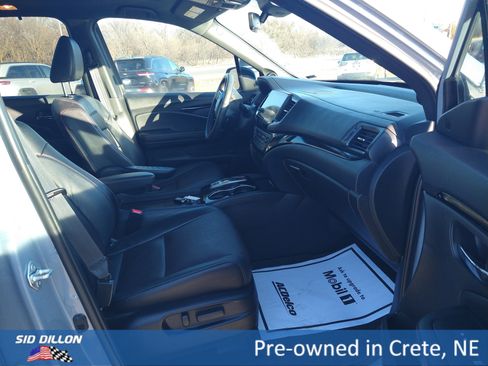 Used 2022 Honda Pilot Black Edition image 4