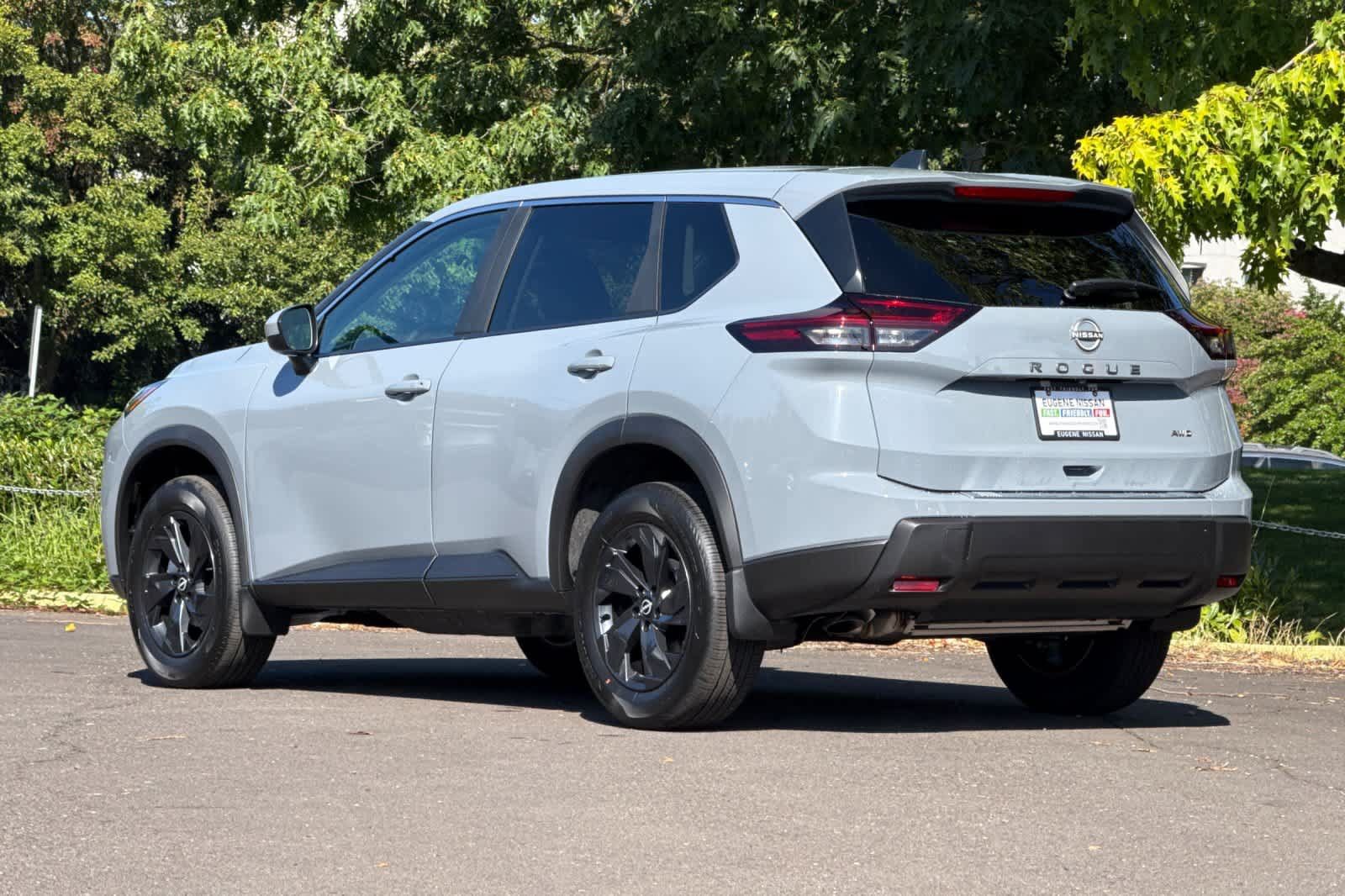 New 2026 Nissan Rogue SV AWD/4WD image 6