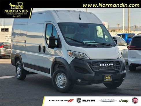 Used 2025 RAM ProMaster 1500 w/ Safety Group image 1