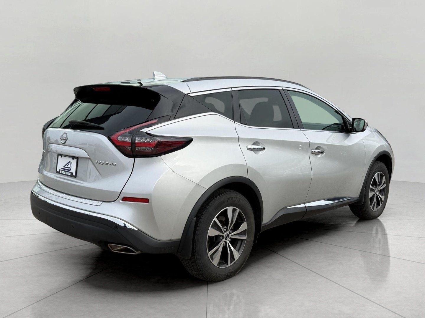 Used 2023 Nissan Murano SV AWD/4WD image 12