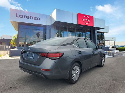 New 2025 Nissan Sentra S image 4