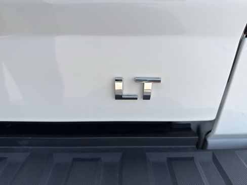 Used 2017 Chevrolet Silverado 1500 LT w/ All Star Edition image 12