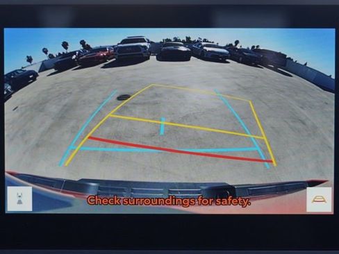 Certified 2025 Toyota Tacoma TRD Off-Road image 30