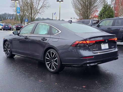 Certified 2025 Honda Accord Touring image 27