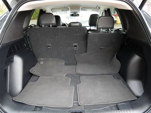 Certified 2024 Ford Escape Platinum image 10